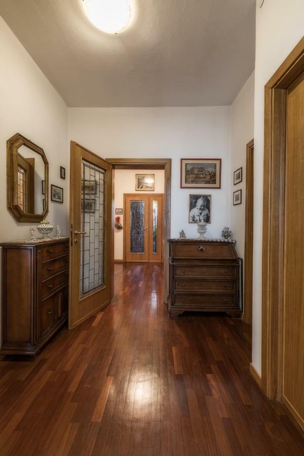 Casa Mimosa Appartement Viareggio Buitenkant foto